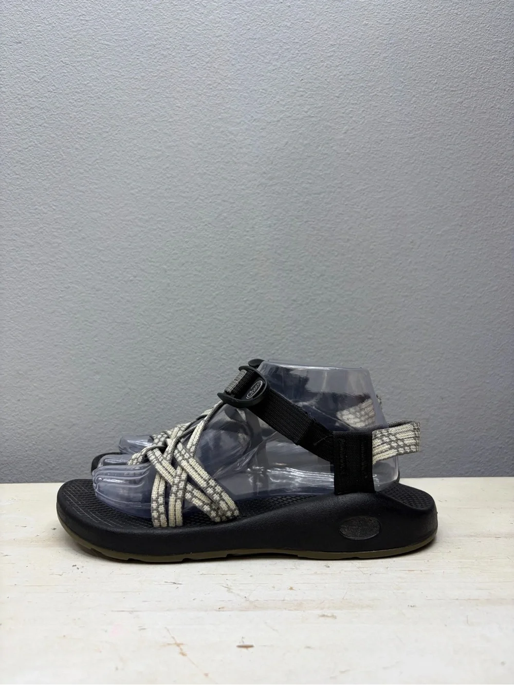 Chaco Grey/White ZX2 Classic Sandals Size 9